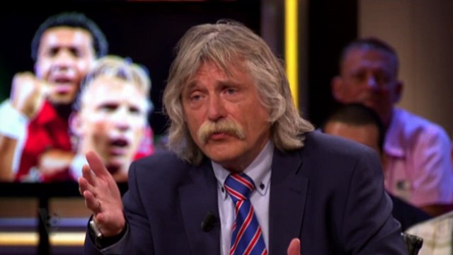 10-08-2015 Johan Derksen kraakt mediabeleid van Feyenoord