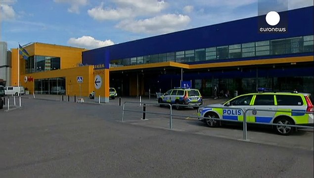 Un magasin Ikea transformé en scène de crime en Suède