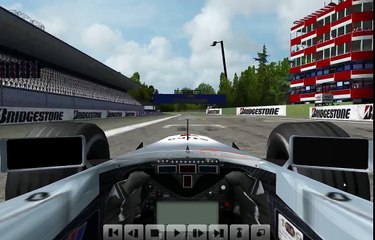 F1 challenge 99 02 hotlap Mika Hakkinen with Mclaren mp4/14 on San Marino