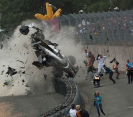 Car Crashes and Accidents and Car Fails New Compilation Edition August 2015