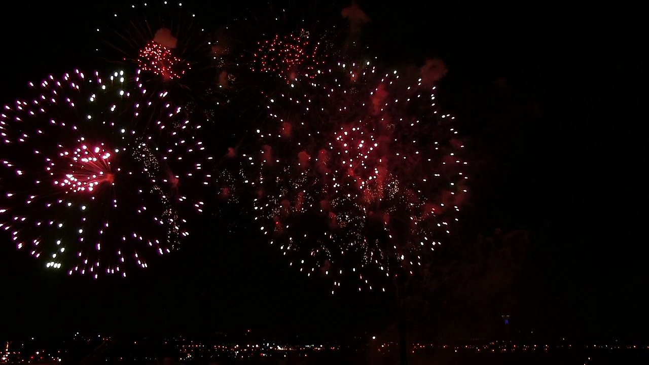 Fireworks France Pt 3 at La Ronde, Montréal, Québec, July 29, 2015