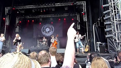 Steve'n'Seagulls Paradise City Live @ Sweden Rock 2015