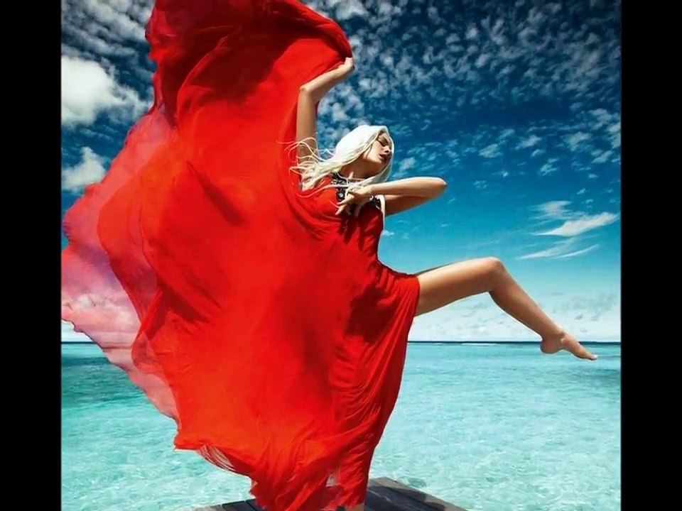 LADY IN RED   -  Chris De Burgh