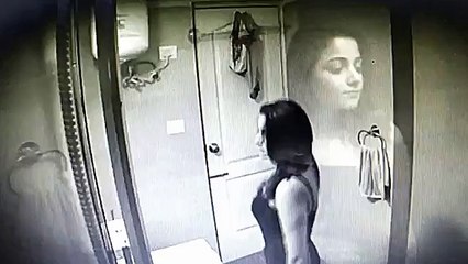 Unique Message of a Cute Girl in Amazing Style