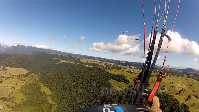 Mid-air collision between hanglider and paraglider