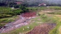 LiveLeak - Powerful Flash Flood Carried Large Woods-copypasteads.com