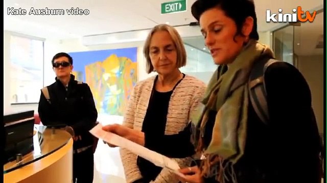 Senator and activist send 'eviction' notice to Lynas