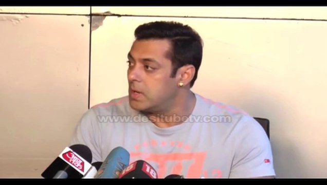Bajrangi Bhaijaan's -SALMAN KHAN - Why Did Aamir Khan & Shahrukh Khan Launched Bajrangi Bhaijaan's Trailer