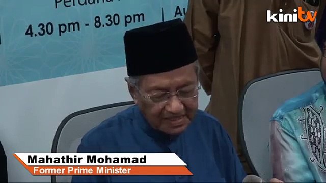 Stop flying in denial mode, Dr M tells MAS