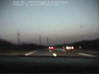 The Race Audi S8 Autobahn