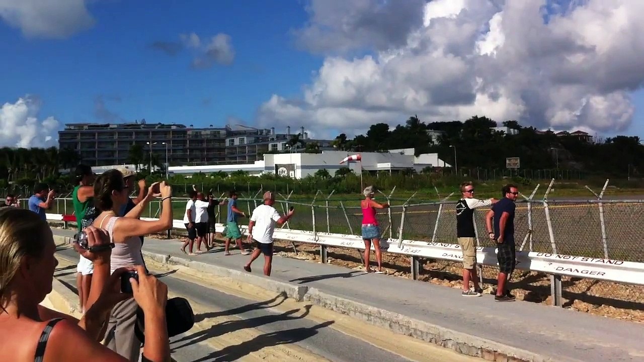 Princess Juliana Airport (SXM) St. Maarten