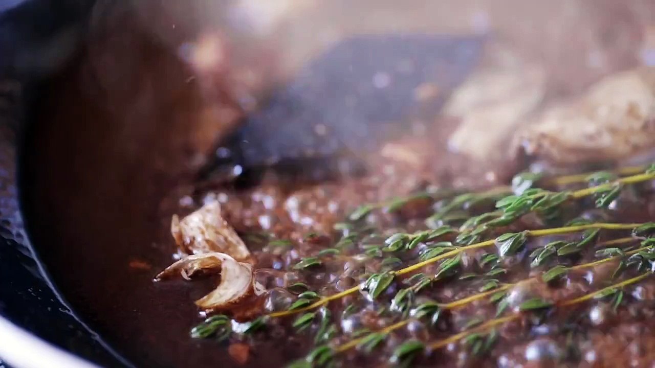 ChefSteps Tips & Tricks: How to Make a Quick Pan Sauce