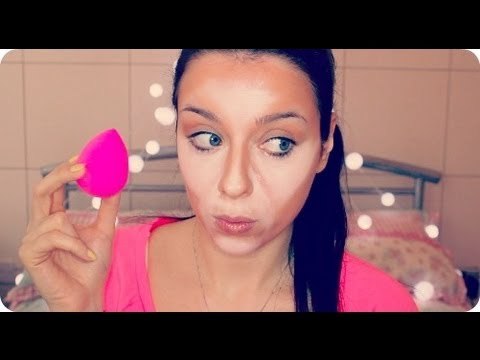 Kim Kardashian CONTOURING