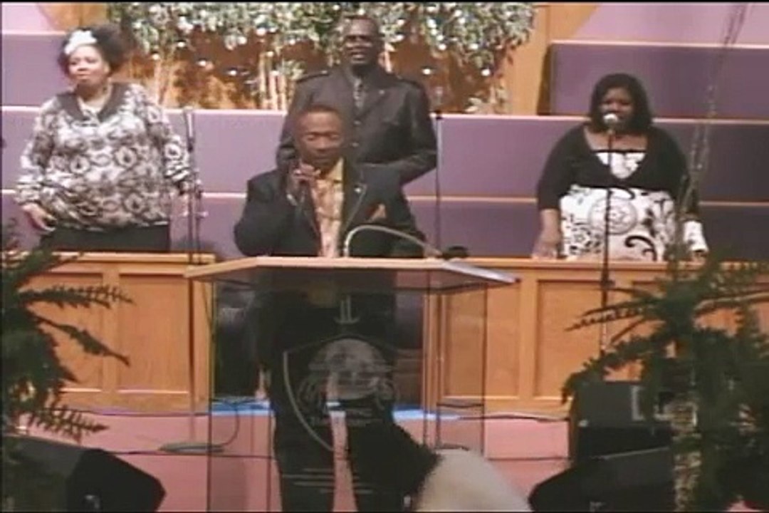 Must See Praise Break