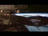 YouTube: NASA capta supuesto OVNI orbitando la Tierra