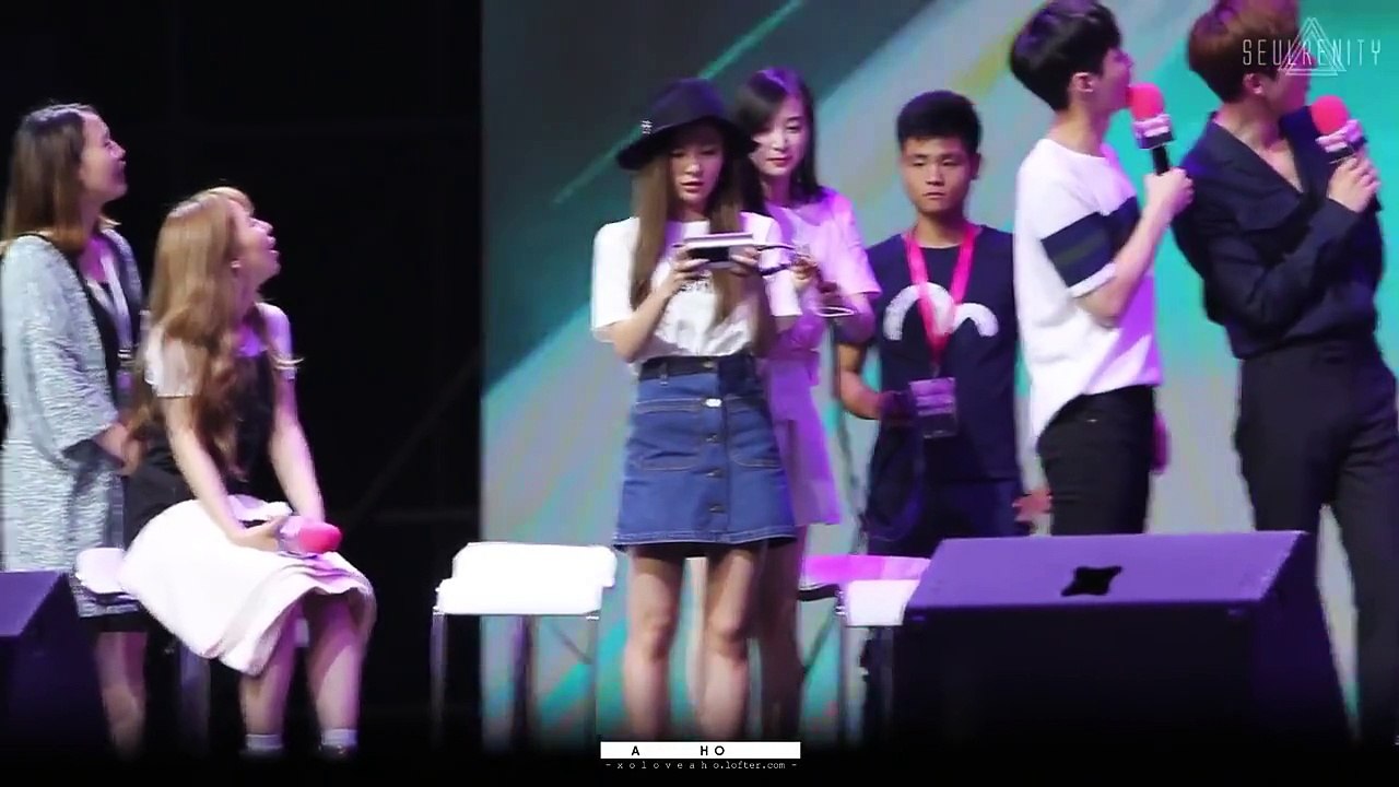 SeulRene Moment #2 - Seulgi's "I love you" to Irene