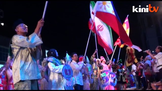 PJ celebrates 8th anniversary as city with folklore festival