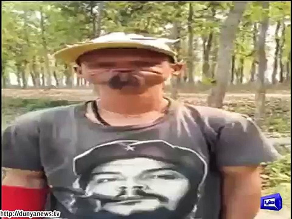 Guy can make his face weird.