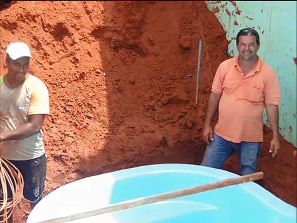 Construindo uma Piscina - Igui
