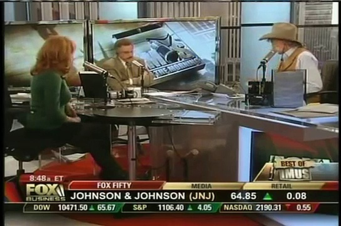 Fox News Babe Liz Claman DANCES 12/7/09