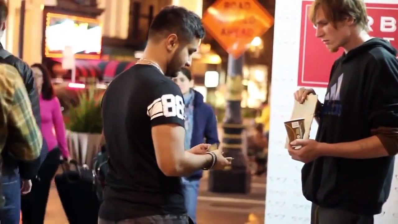 RICH vs POOR (SOCIAL EXPERIMENT) - Homeless Experiment (Prank)