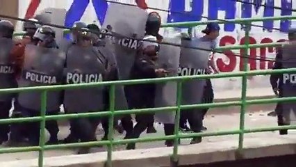 Facebook: Policías disparan contra trabajadores de Doe Run (VIDEO)