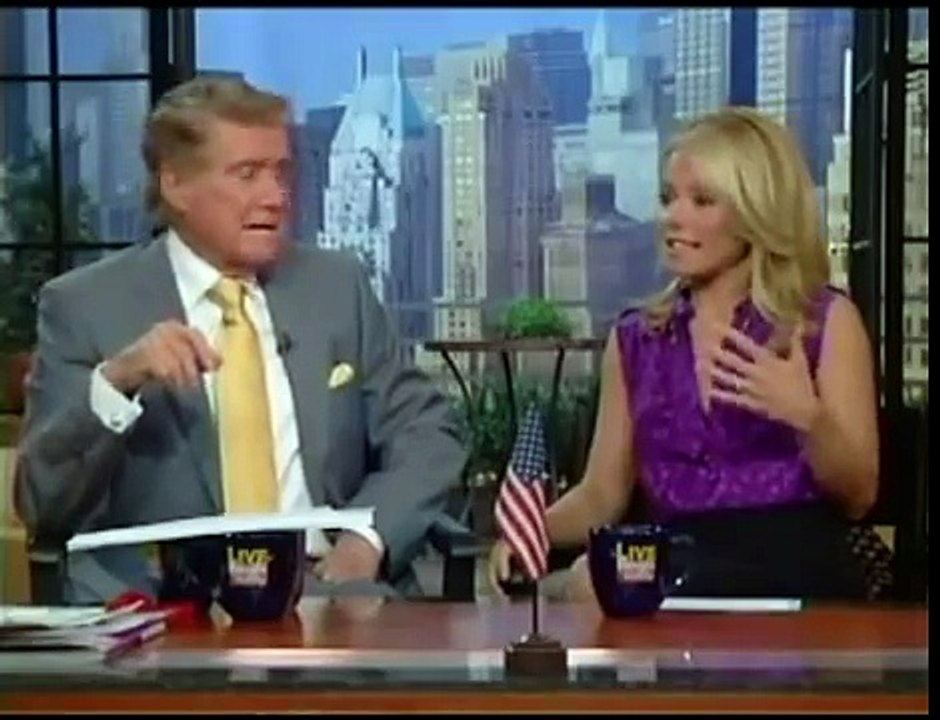 Ripa and Tonioli dance... briefly