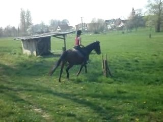 Pauline et Glénan saut 2