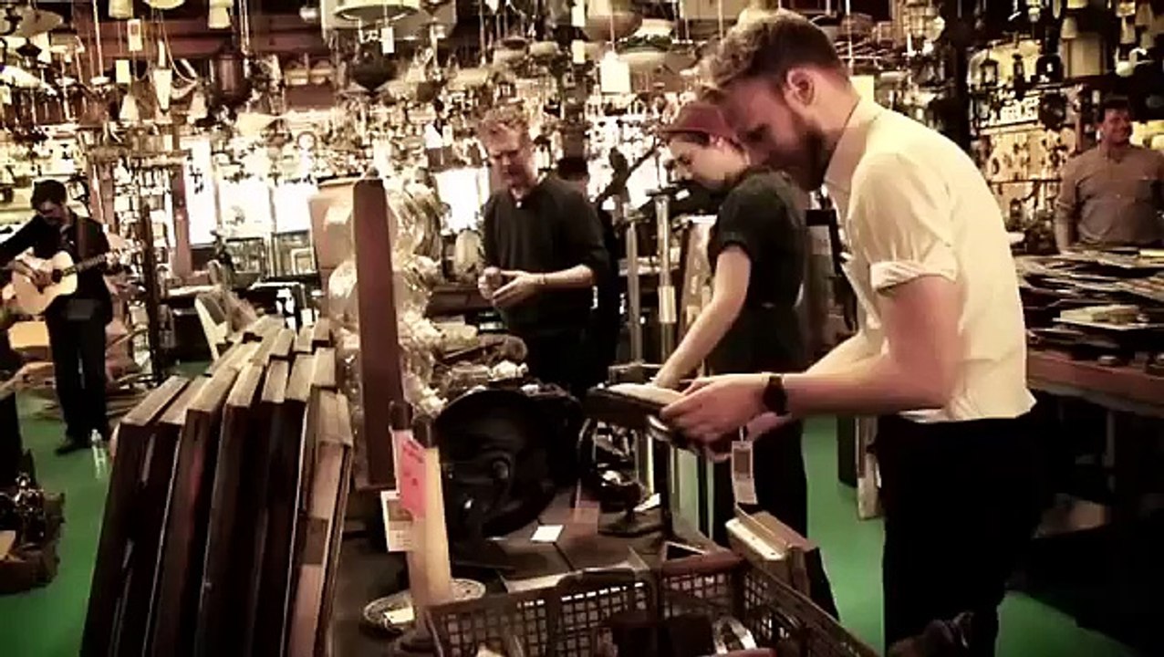 Lisa Hannigan, Glen Hansard and John Smith cover The Band.mp4