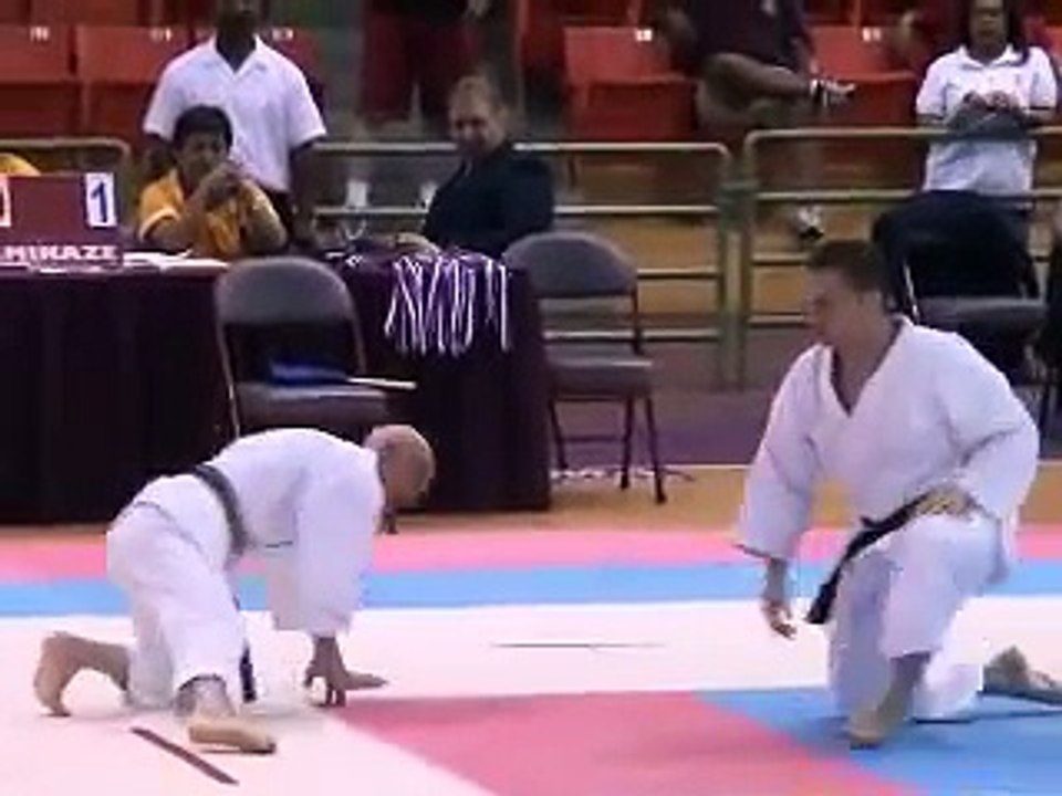 Tatsuo Suzuki Tanto Dori Demos