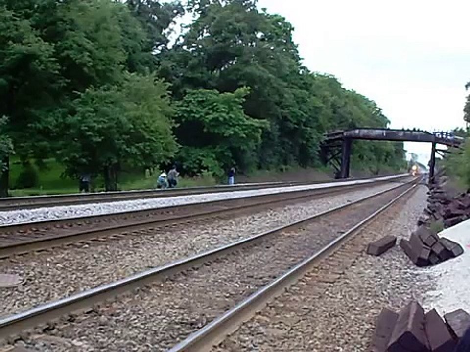 SP 4449 through Highlands Station