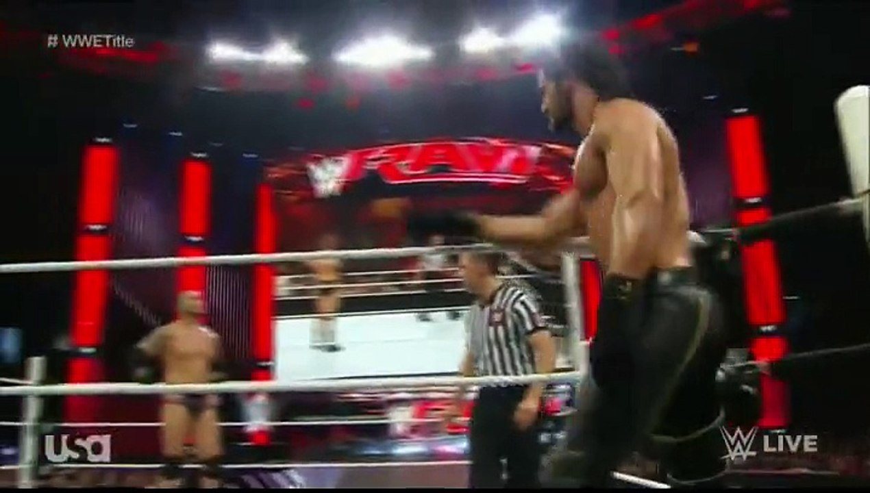 WWE.RAW.2015.08.10.HDTV.x264-Killer9(02h04m26s-02h09m45s)
