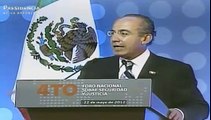 -Pueden criticar mi estrategia, pero ¿la van a seguir?-: Felipe Calderón