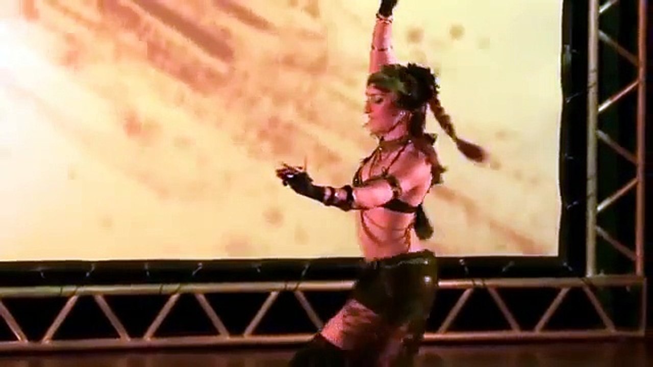 Thalita Menezes - Egyptic by Beats Antique _ Tribal Fusion Bellydance