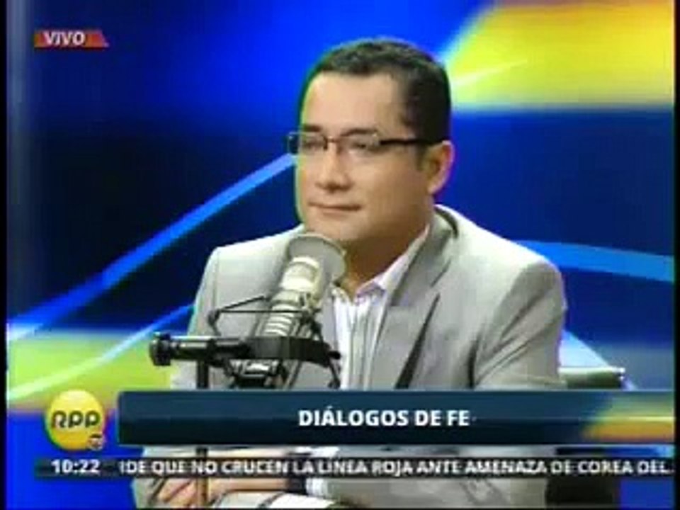 Cipriani cuestiona excesivo uso del celular y las redes sociales