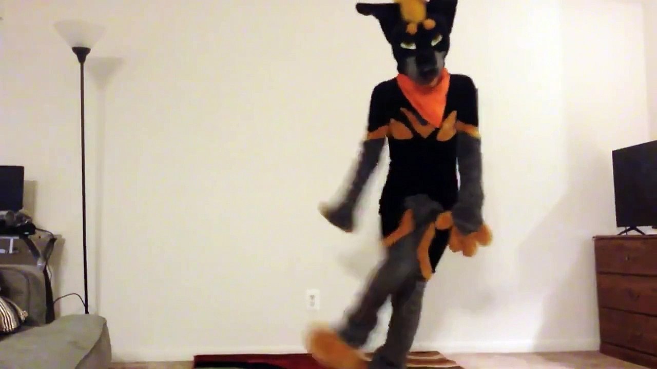 (Donut Fursuit Freestyle: Dance Battle with Akari) Sasha Lopez - All My People (ft. Broono)