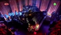 Robbie Williams ft. Kylie Minogue - Kids (Live @ TOTP)
