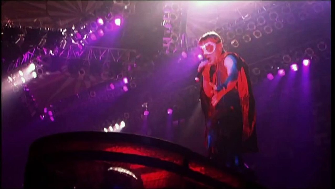 Iron Maiden - 05 Dance of Death (Live Death On The Road HQ HD)