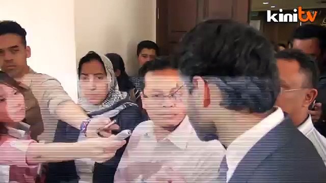 Mahkamah lepas Nik Nazmi dari tuduhan baru