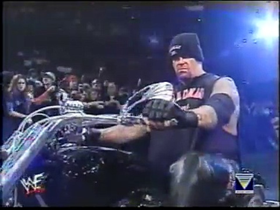 ศึกมวยปล้ำ WWE Royal Rumble 2002 พากย์ไทย(น้าติง) Part 3