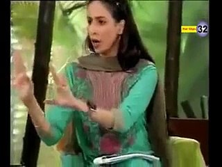 Dabang Style of Smoking of Pakistan Model and host