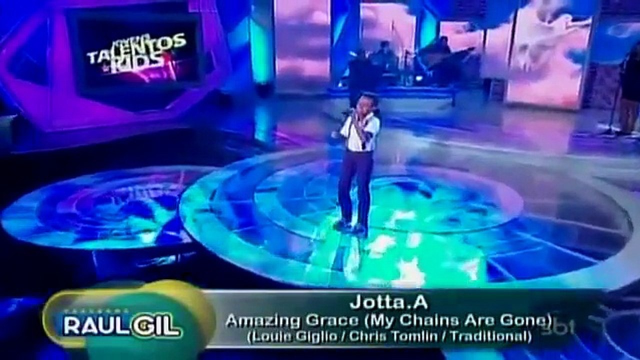 Brazilians Got Talent 2011    Amazing Grace    Jotta A    The Best Kids