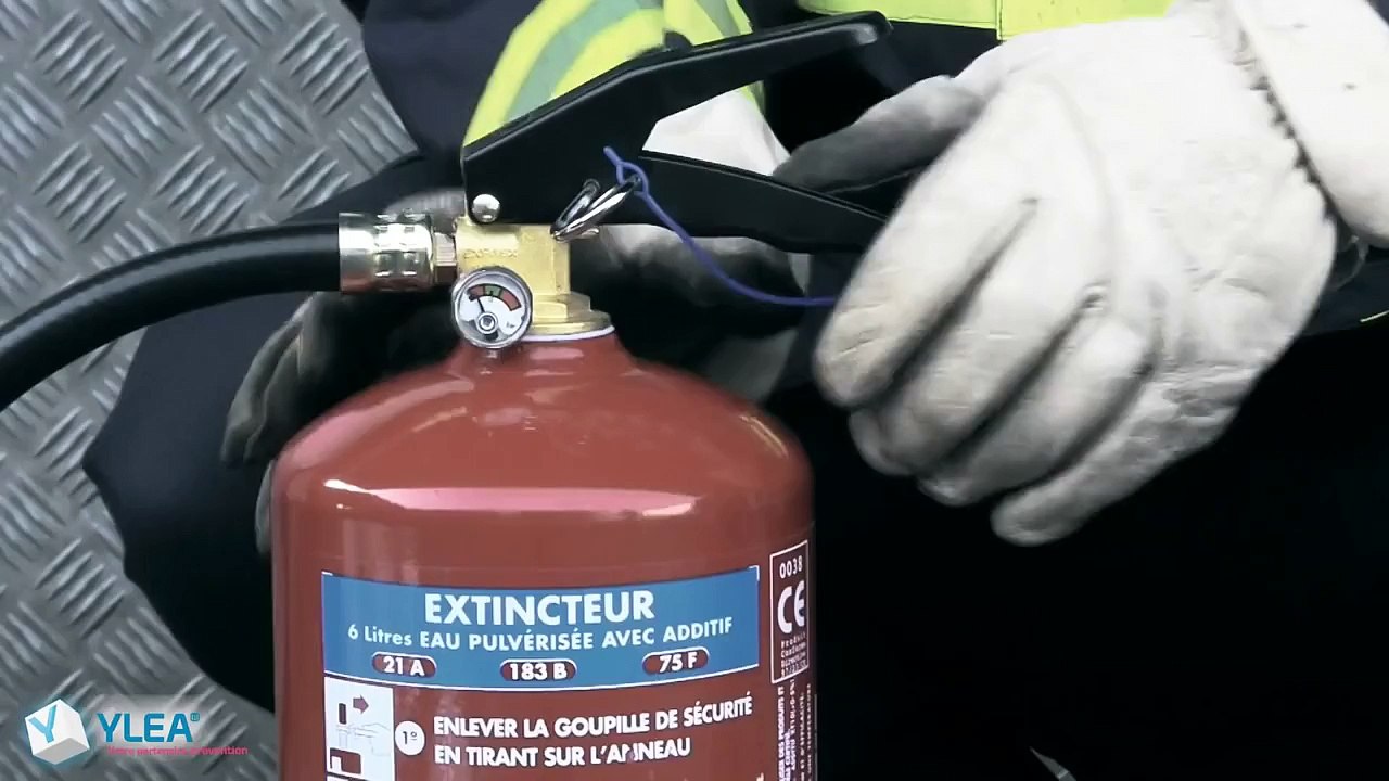 Ylea.eu: Utilisation extincteur - Comment utiliser des extincteurs?