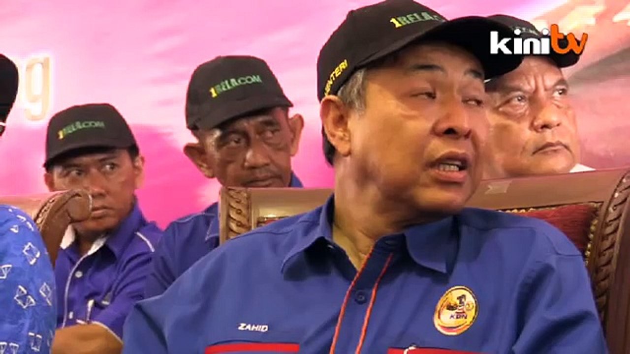 Saya juga popular, ramai mahu bergambar, kata Zahid