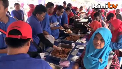 Bomoh 1M'sia hadir majlis BN, ramal Mah menang