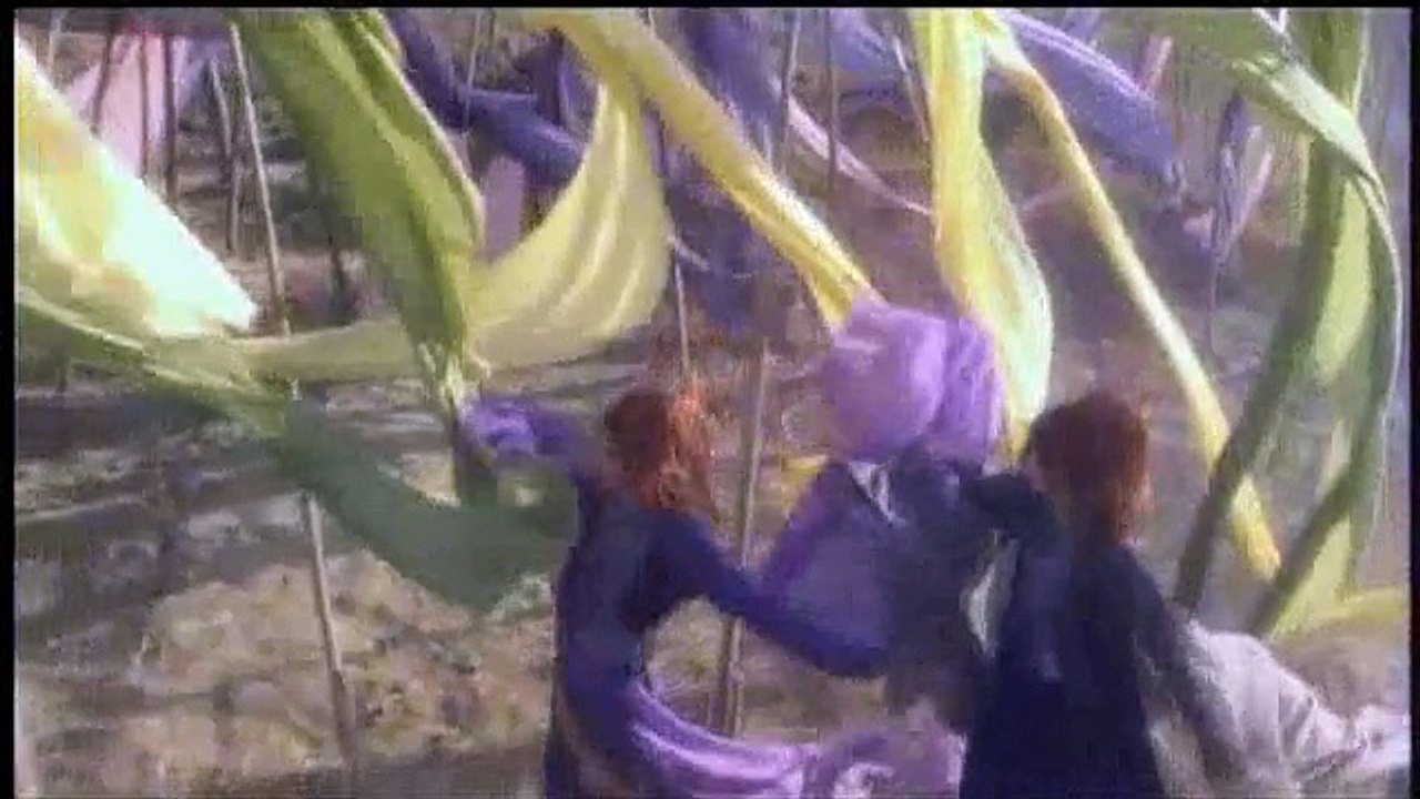 Mylene Farmer - L'âme-stram-gram - @Clip OFFICIEL