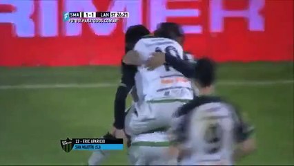 L'énorme frappe d'Eric Aparicio en Argentine