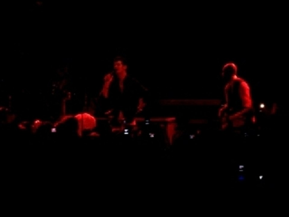 Robin Thicke Lost Without You