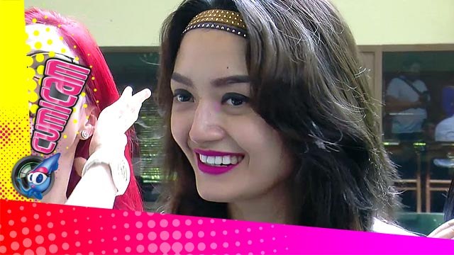 Siti Badriah: Ini Aku Kena Ujung Toilet - Cumicam 12 Agustus 2015