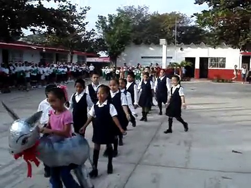 El burrito sabanero por los niños de segundo A